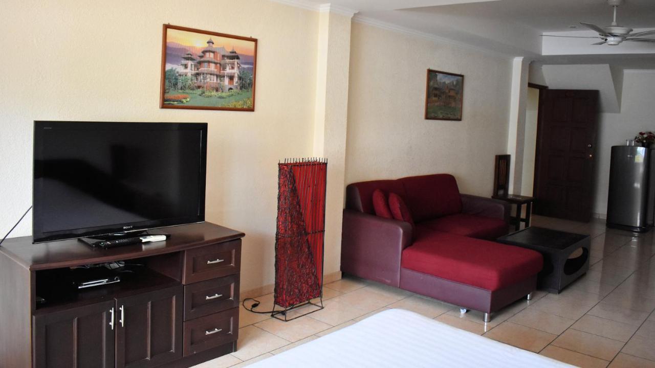 Klein Heidelberg Guesthouse Pattaya Exterior foto