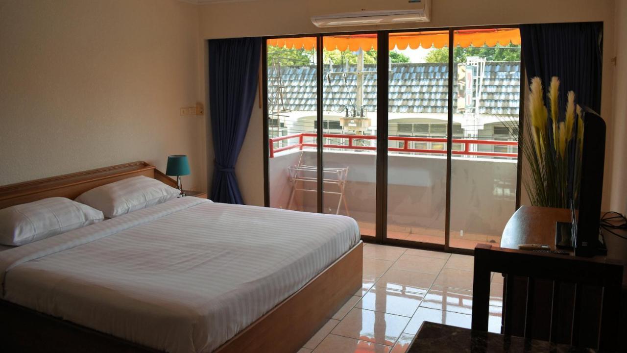 Klein Heidelberg Guesthouse Pattaya Exterior foto