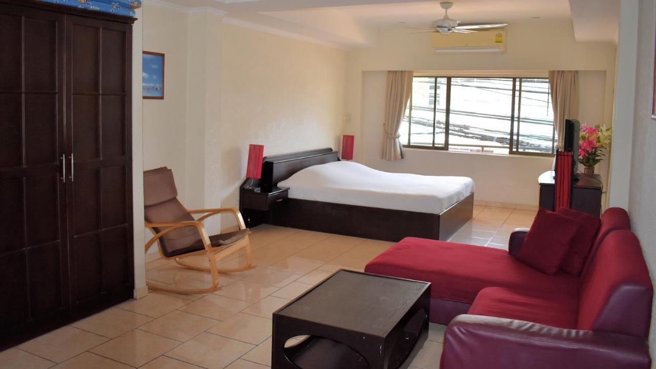 Klein Heidelberg Guesthouse Pattaya Exterior foto